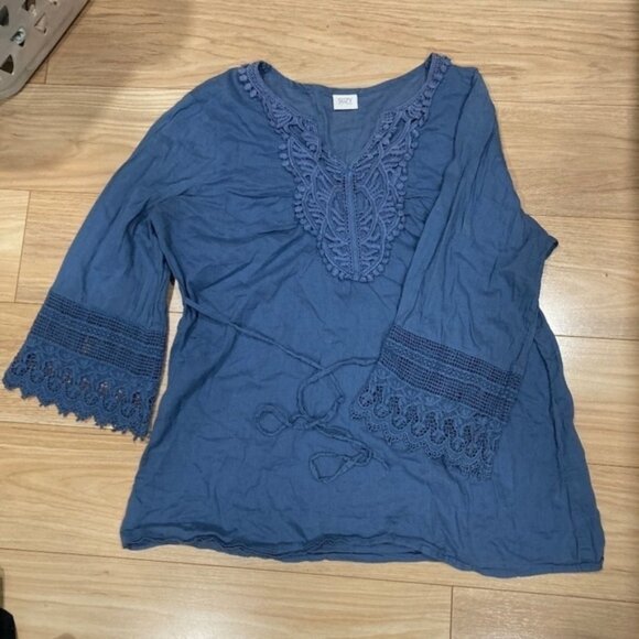 Suzy Sheir 3/4 sleeve top size Medium - Picture 1 of 2